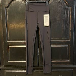 Lululemon In Movement Tight 25" Size 2
Black